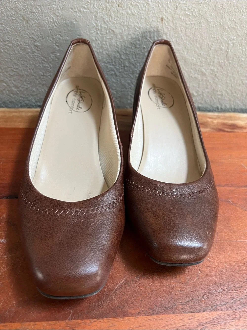 Life Stride Brown Leather Wedge Pumps